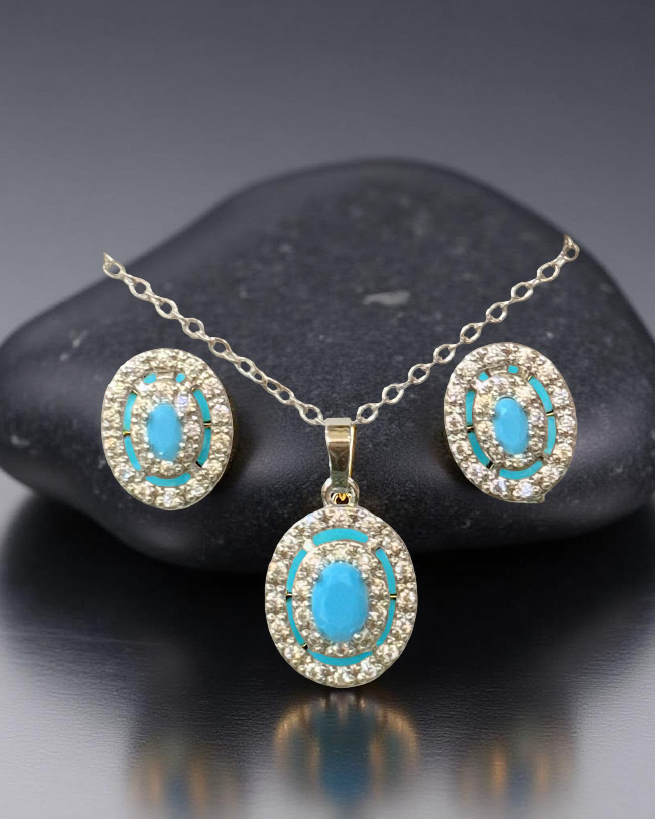 Turquoise Oval Pendant & Earrings Set