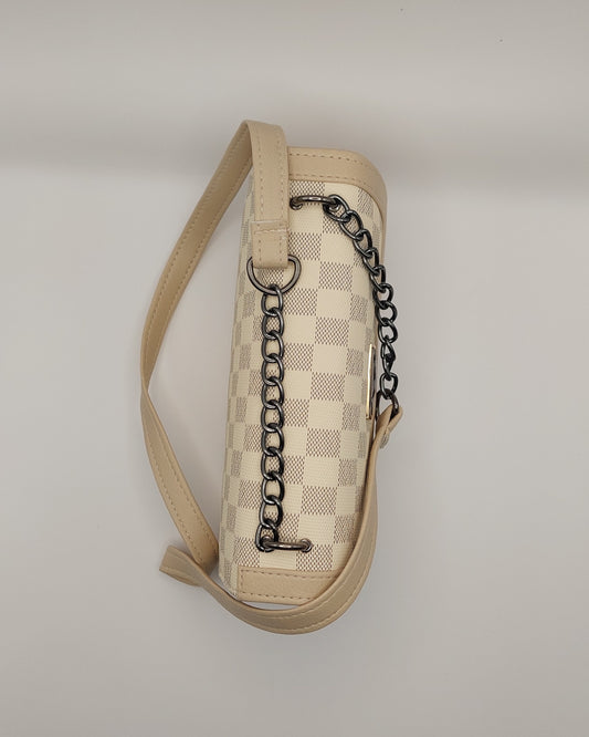 Stylish Beige Checkered Crossbody Bag with Chain Strap